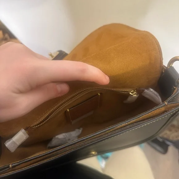 Coach Beat Saddle Bag[NO STRAP] - Picture 6 of 8